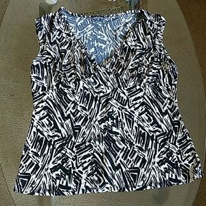 V- Neckline Sleeveless Top